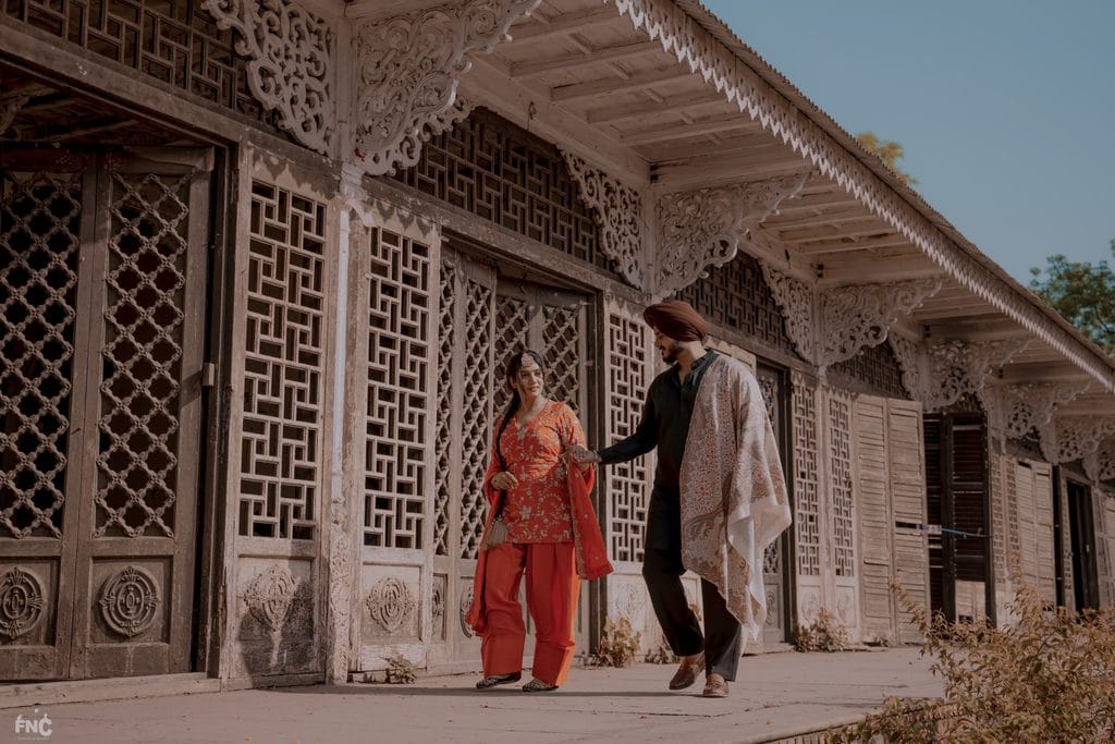 Why Choose Focus N Click for the Best Pre Wedding Photoshoot in Bhopal? Why Choose Focus N Click for the Best Pre Wedding Photoshoot in Bhopal?