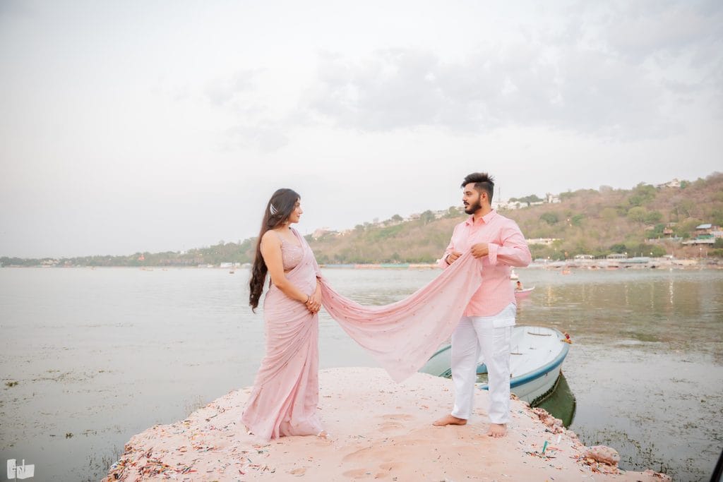 Why Choose Focus N Click for the Best Pre Wedding Photoshoot in Bhopal? Why Choose Focus N Click for the Best Pre Wedding Photoshoot in Bhopal?
